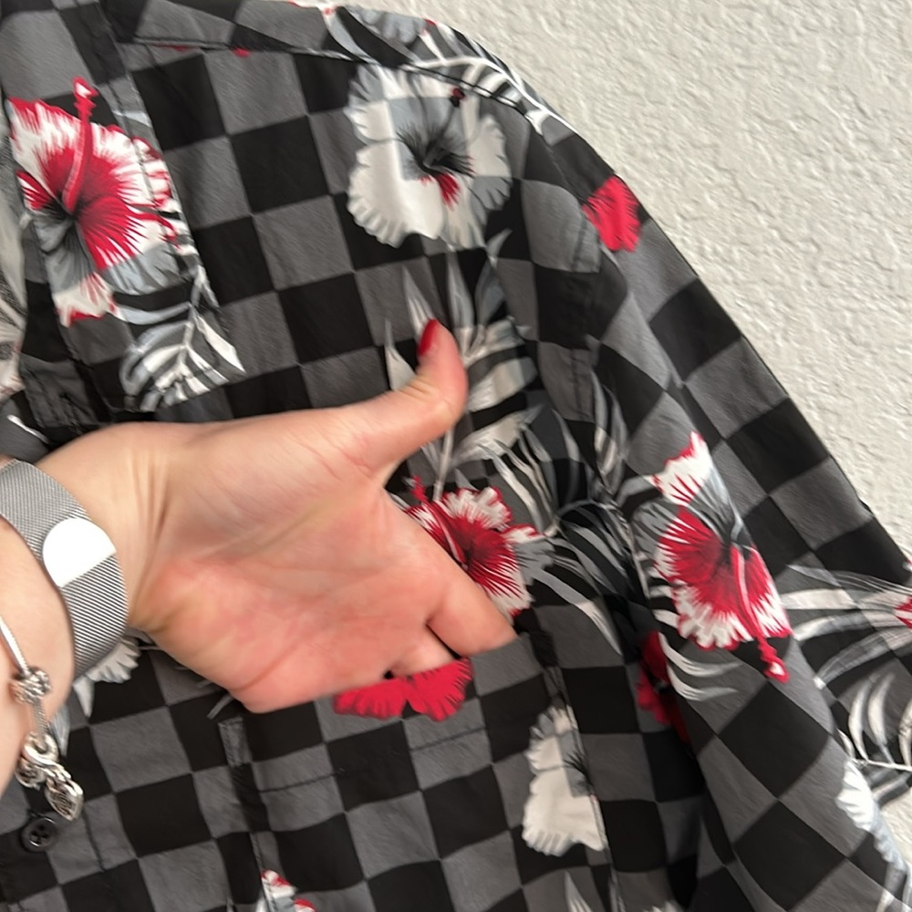 Men’s Tropical Button Down - image 5